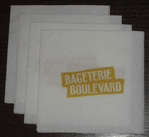 Reklamní papírový UBROUSEK • Bageterie Boulevard