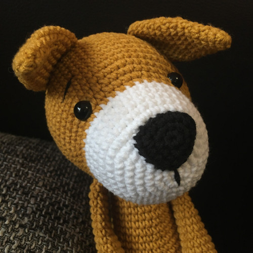 Háčkovaný pejsek - Rufus - 33 cm — foto 1