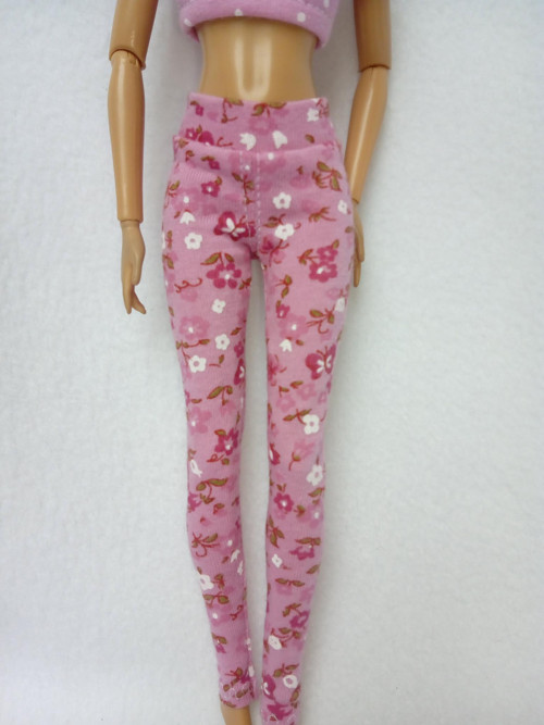 Legíny pro Barbie — foto 1