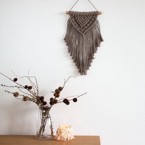 Světle hnědé macramé malé — foto 1