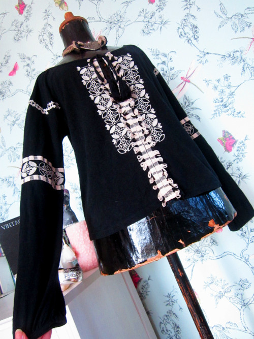 Jupénka boho vyšívaná — foto 1