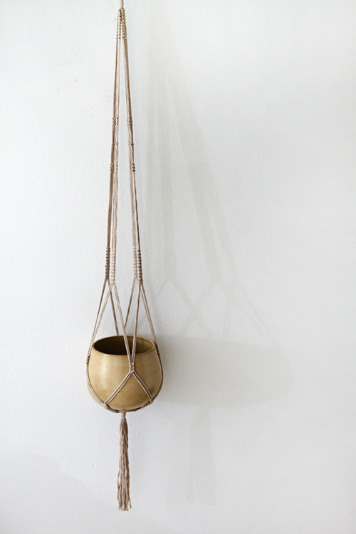 Závěs na květiny (macramé) — foto 1