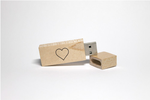 Drevené Usb_Srdiečko Ii