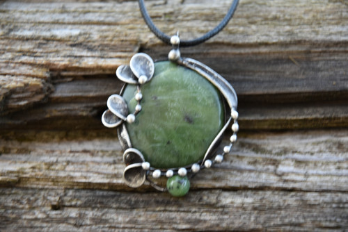 Jadeite — foto 1