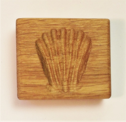 FORMIČKA na cukroví MUŠLE/PRACNA (dub) 7x6x3cm
