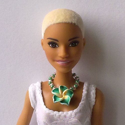Šperky pro Barbie - náhrdelník — foto 1