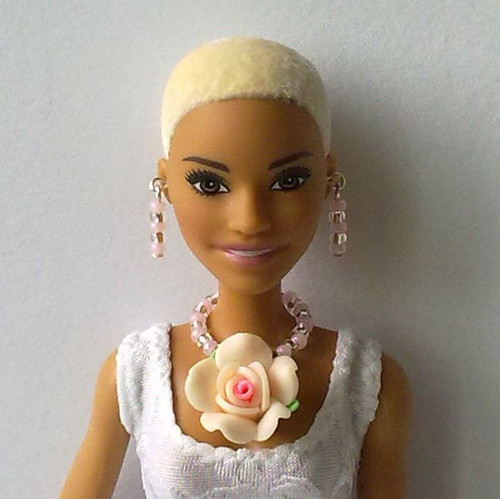 Šperky pro Barbie - náhrdelník, náušnice — foto 1