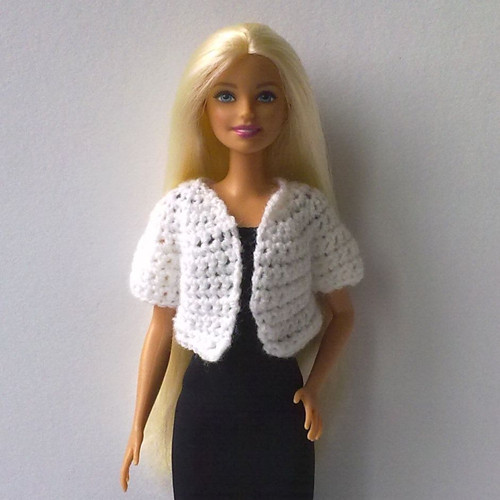 Oblečky pro Barbie - bolerko — foto 1