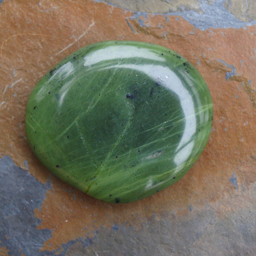 Jadeit, placka — foto 1
