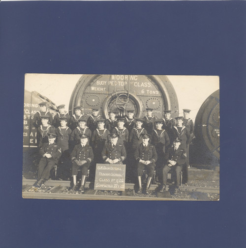 H.M. Boom Defence Training School Class No. 1/28 — foto 1