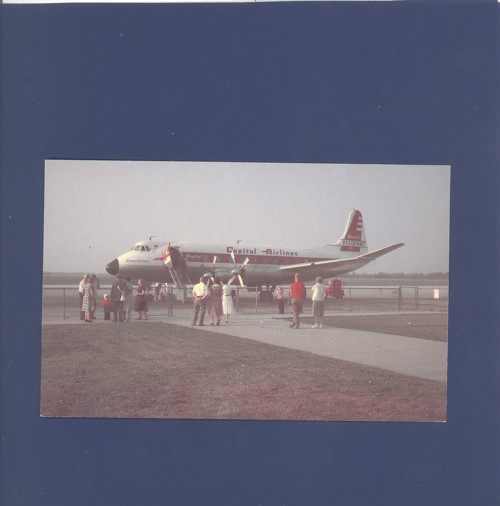 Letadlo Viscount 745D - pohlednice — foto 1