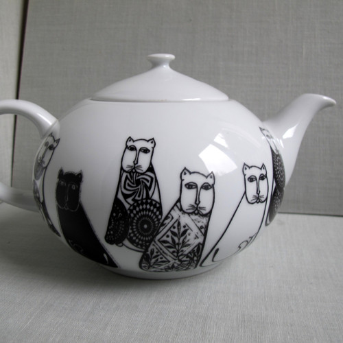 Porcelánová konvice kočičí — foto 1