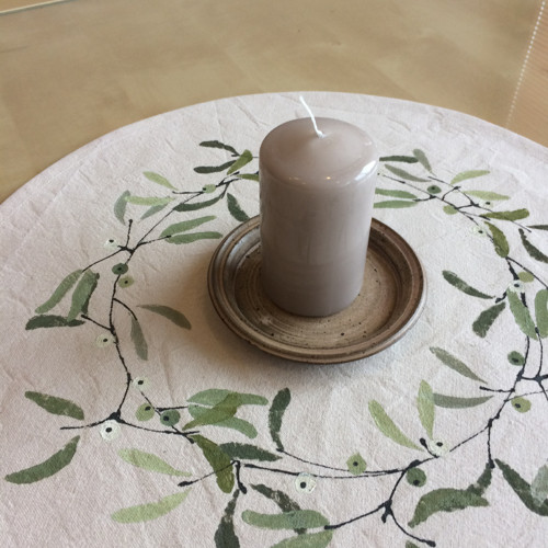 Středovka kulatá- Jmelí — foto 1