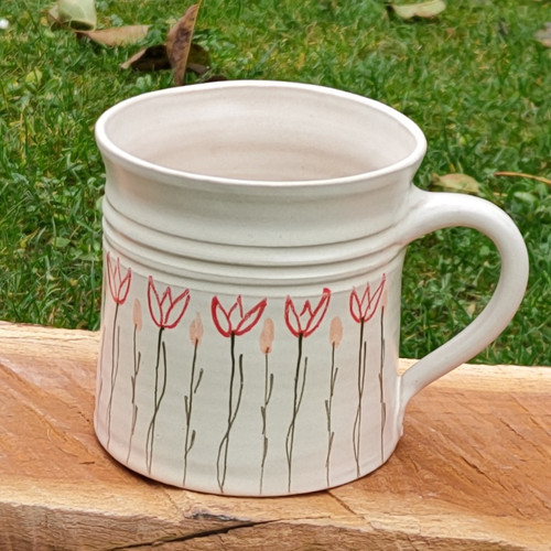 Hrnek modré tulipány 0,5l