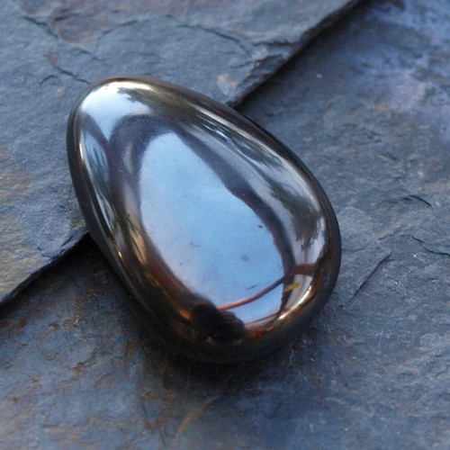 Hematit, placka 36 x 26 mm — foto 1