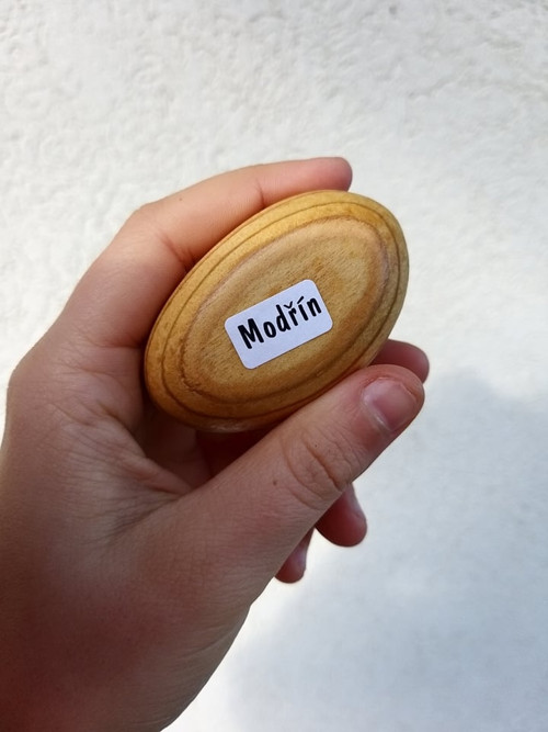 Modřínový valounek do ruky — foto 1