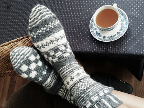Ponožky s Fair Isle vzorem (tmavě šedé) — foto 1