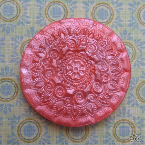 Kabošon FIMO oranžovostříbrný kruh mandala