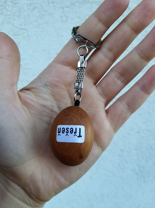 Klíčenka z třešně