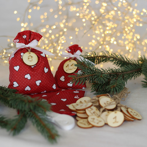 Adventní kalendář k naplnění, adventní pytlíčky
