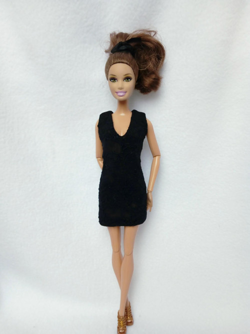 Šatičky pro Barbie — foto 1