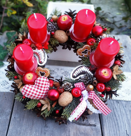 Adventní věneček - rezervace — foto 1