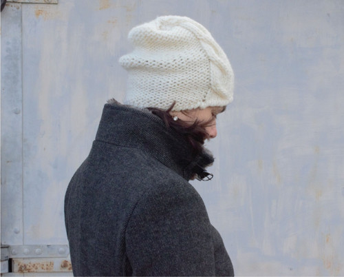 Čepice Eskimo ve smetanové — foto 1