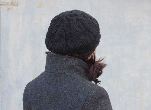 Baret Lewa v černé — foto 1