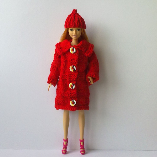 Oblečky pro Barbie - kabát, čepice — foto 1