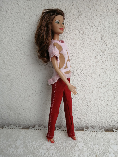 Triko a kalhoty — foto 1