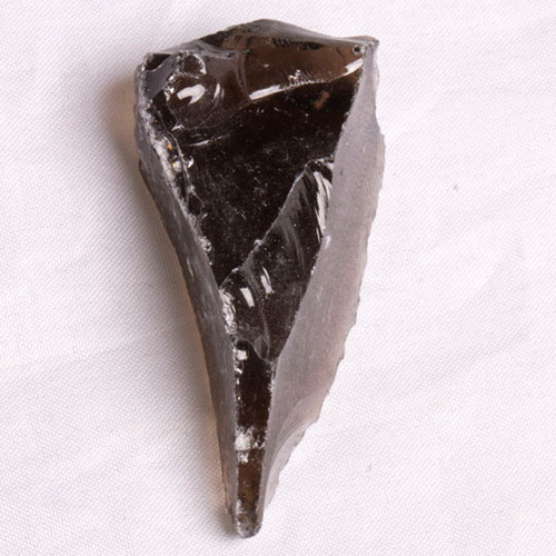 Obsidián černý kouřový- surový, 57 mm — foto 1