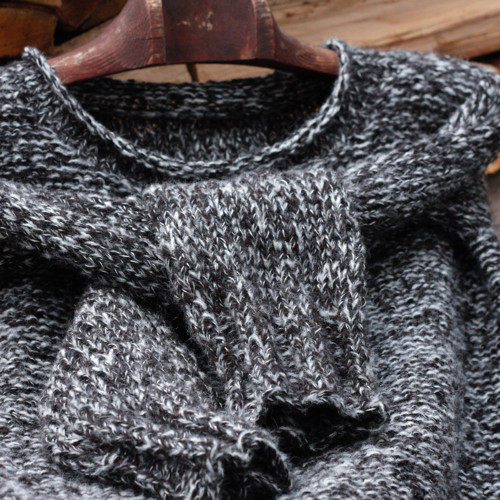 Realismus - černá+bílá, pullover.. — foto 1