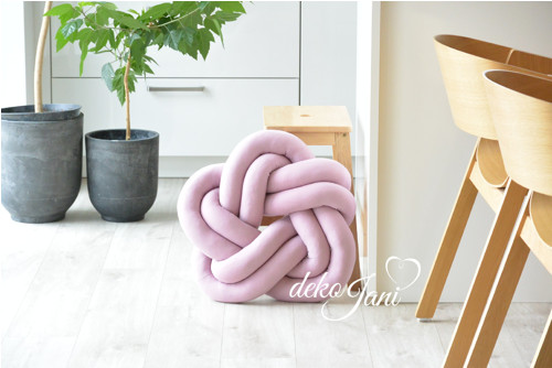 Polštář Knot L (různé barvy) — foto 1