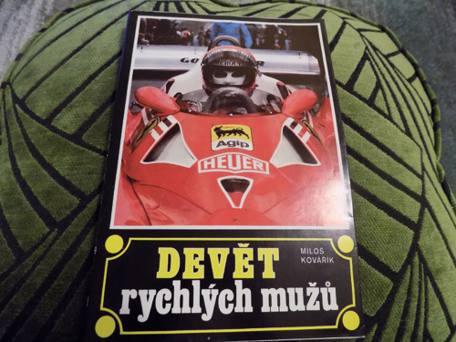 Devět rychlých mužů — foto 1