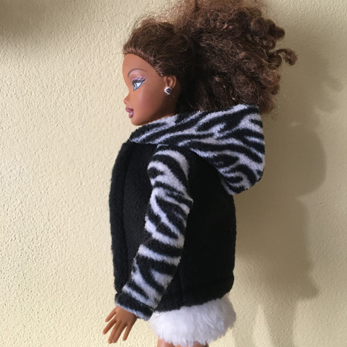 Barbie - zebrovaná mikina s megakapucí