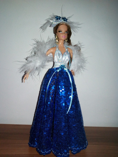 Šaty pro Barbie — foto 1