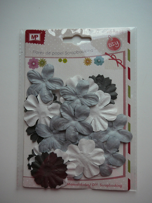 Papírové květy 24 ks, 4,5 cm
