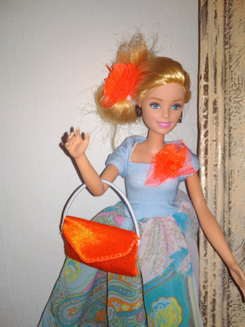 Večerní šaty pro Barbie - BLANKYTNĚ MODRÉ