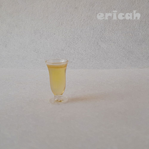 Žlutá limonáda 4 menší — foto 1