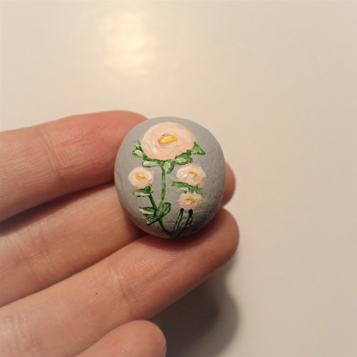 Malovaný mini kamínek — foto 1
