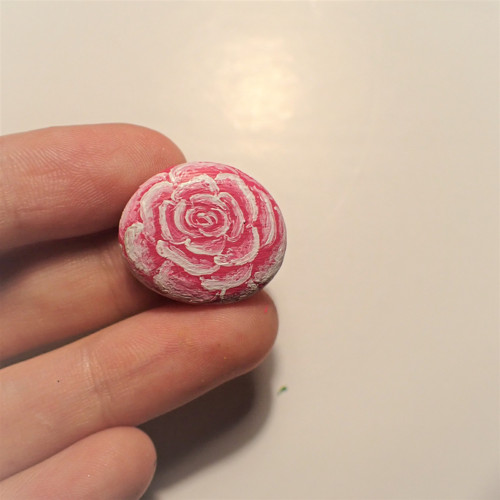 Malovaný mini kamínek — foto 1