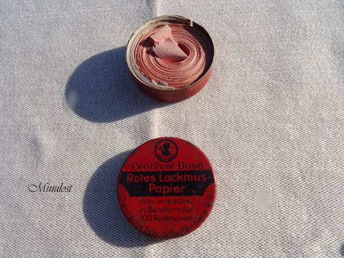 Rotes Lackmus - Papier