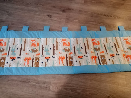 Kapsář / mantinel na zeď "zvířata modrá "