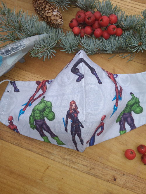 Designová rouška AVENGERS pro děti