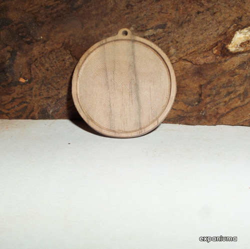 Lůžko - ořech kulaté 32mm