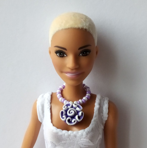 Šperky pro Barbie - náhrdelník — foto 1
