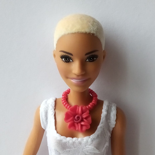 Šperky pro Barbie - náhrdelník — foto 1