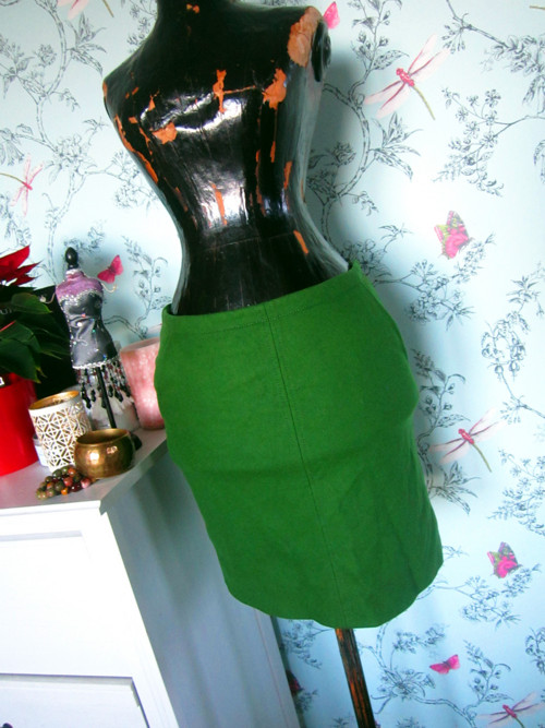 Luxusní hrášková sukně, virgin wool — foto 1