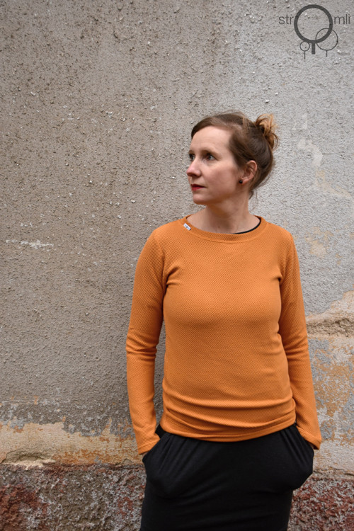 Okrová mikina, vel. M — foto 1