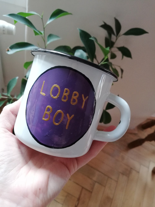 Plecháček - lobby boy — foto 1